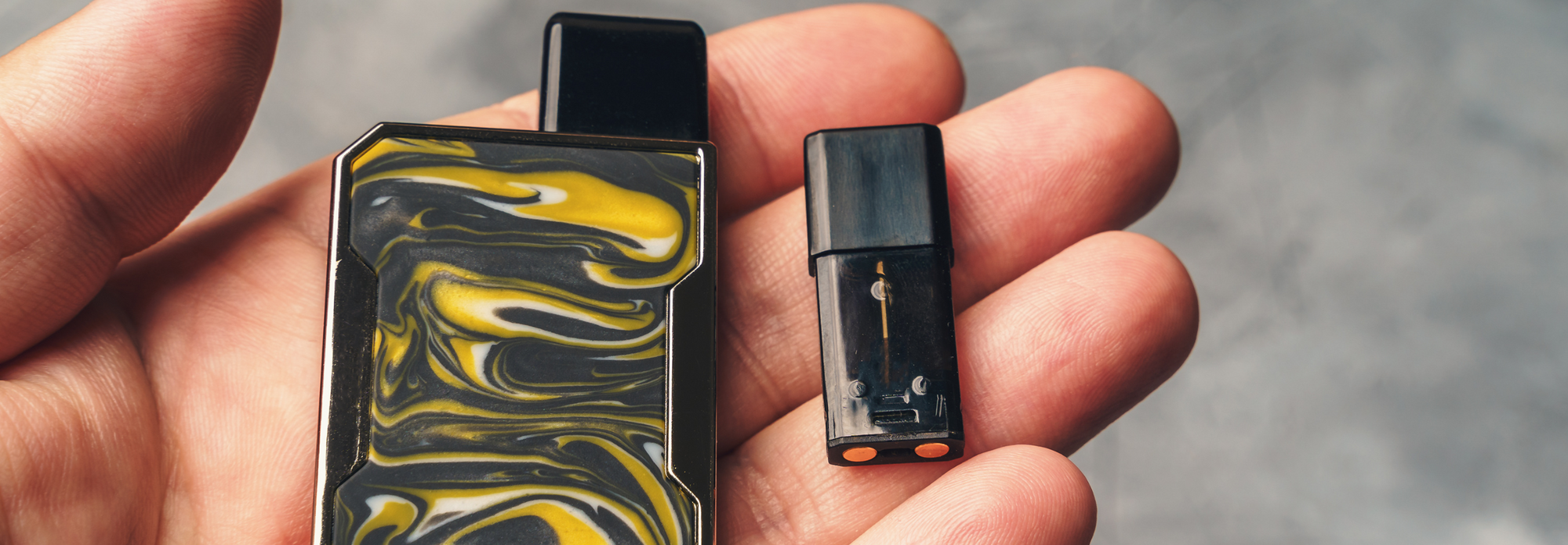 Pod Systems vs Mods: The Ultimate Guide to Choosing Your Perfect Vaping Device